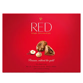 Teljes tejcsokoládéból készült pralinék diótöltelékkel, 35%-kal kevesebb kalóriával, 132 g, RED DELIGHT