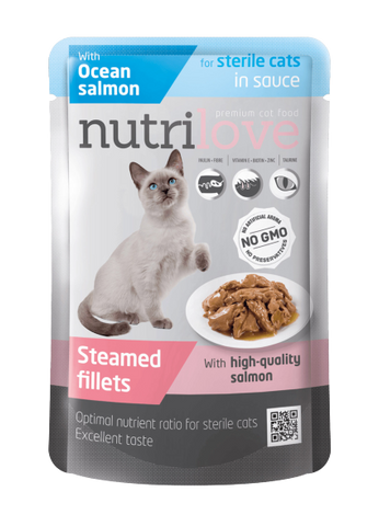 Premium Fleischstücke mit Lachs in Sauce für sterile Katzen 85g [11460] - NUTRILOVE