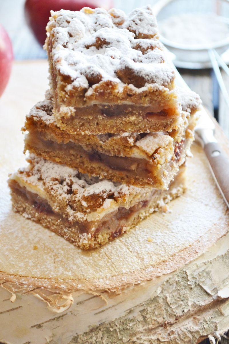 Celozrnný jablečný koláč 200 g KOEN